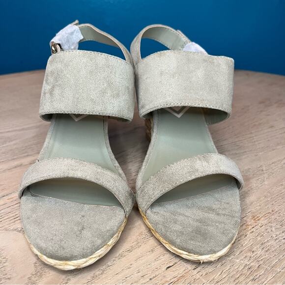 New! DV by Dolce Vita Praiya Faux Suede Espadrille Wedge Sandals Olive Women’s 7 - Picture 6 of 11